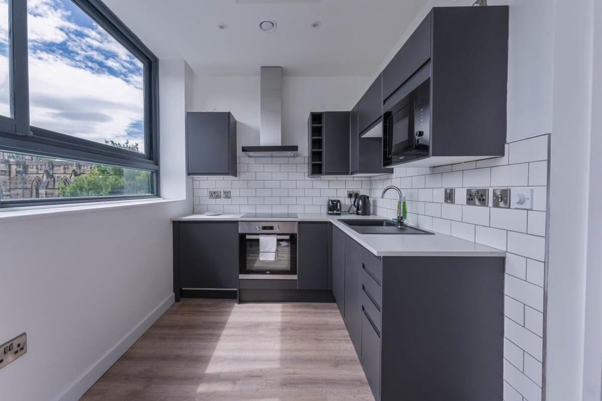 Lovely Studio Apartment In Central Шефилд Екстериор снимка